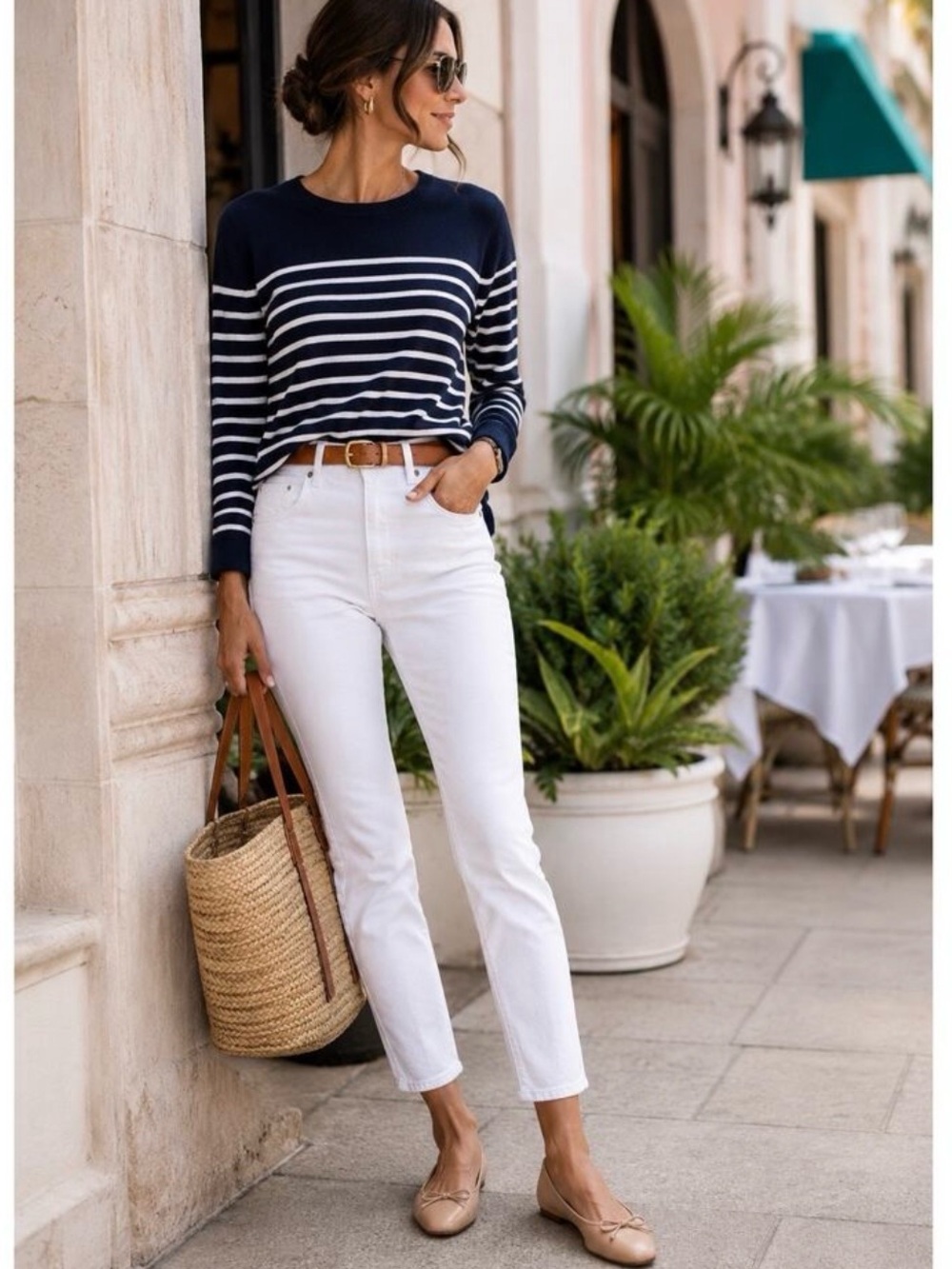 PAIGE White Skyline Ankle Peg Jeans Size 25